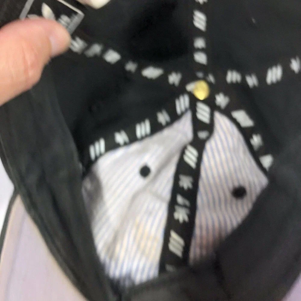 adidas faded black